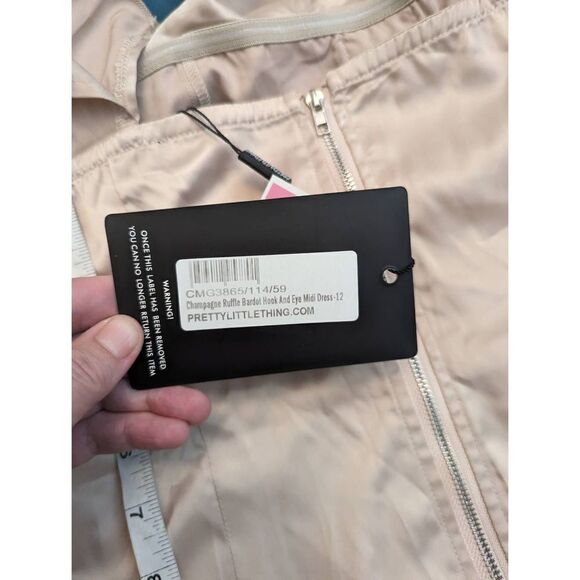 PRETTY little thing champagne cocktail dress body con satin ruffled neckline nwt - Picture 6 of 9